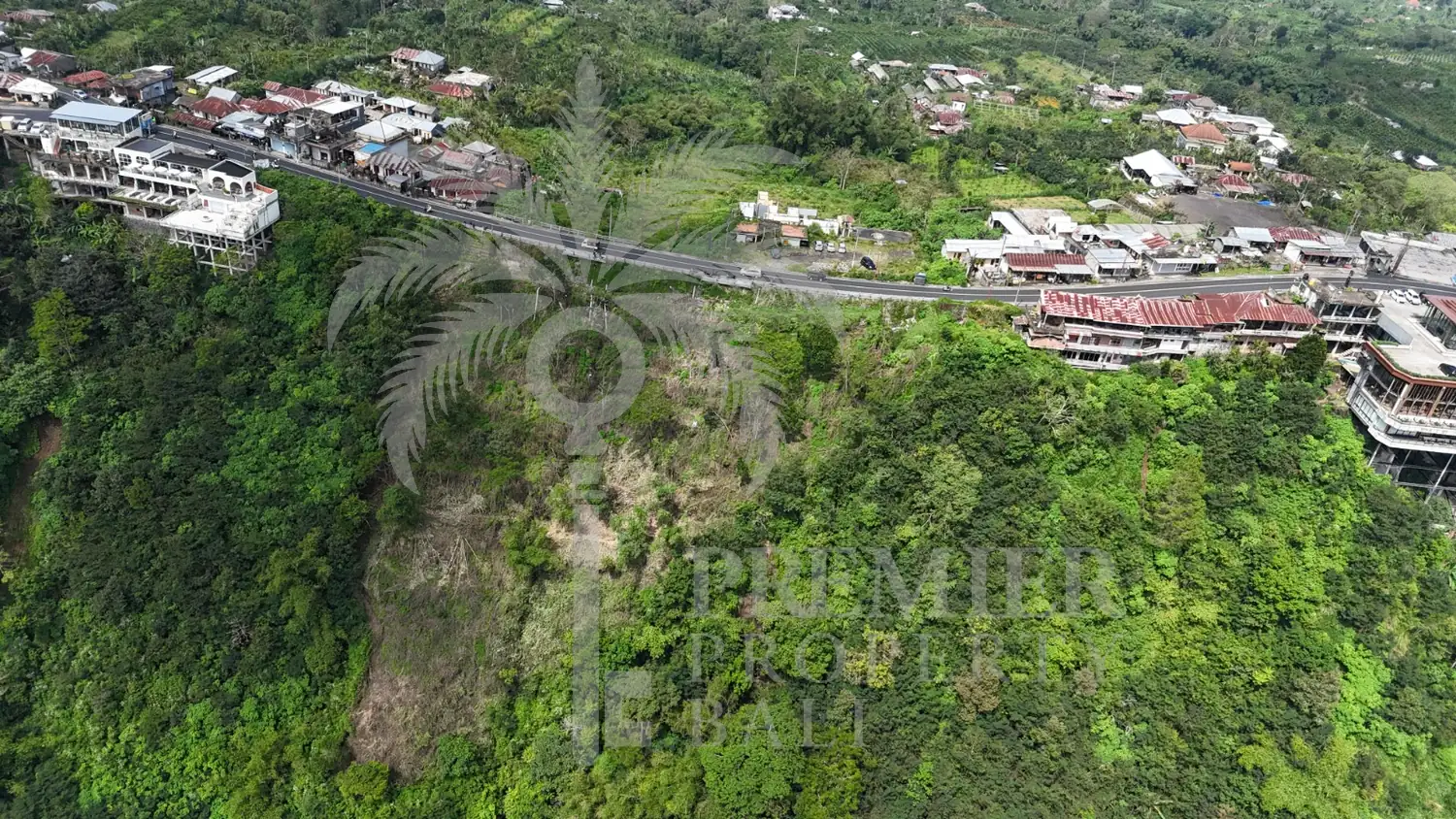 KINTAMANI, 54 are on the Penelokan rim with an open view of Mount Batur and the lake — Kintamani, Bali (photo 3)