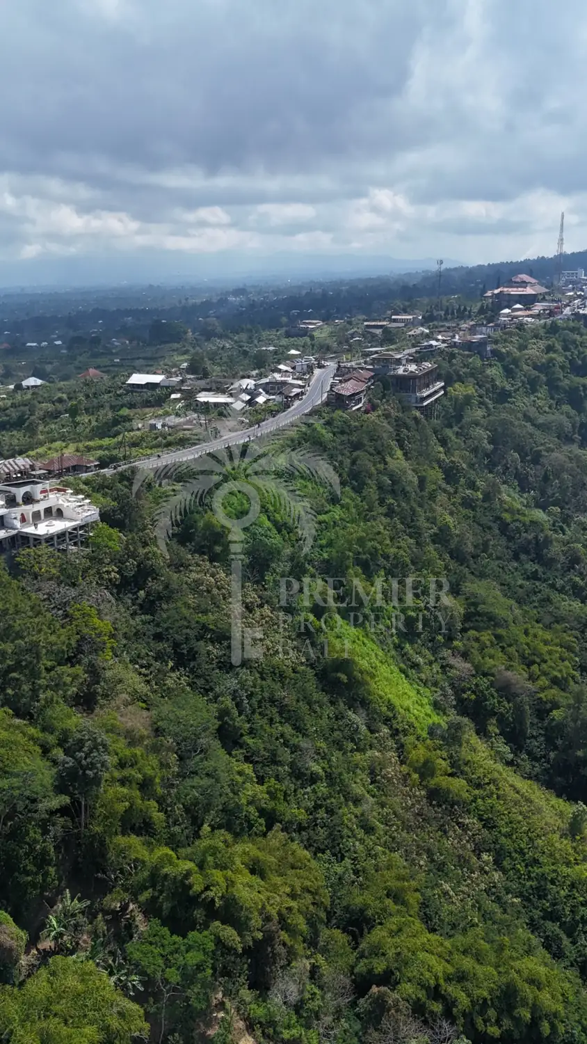 KINTAMANI, 54 are on the Penelokan rim with an open view of Mount Batur and the lake, Kintamani, Bali — photo 10