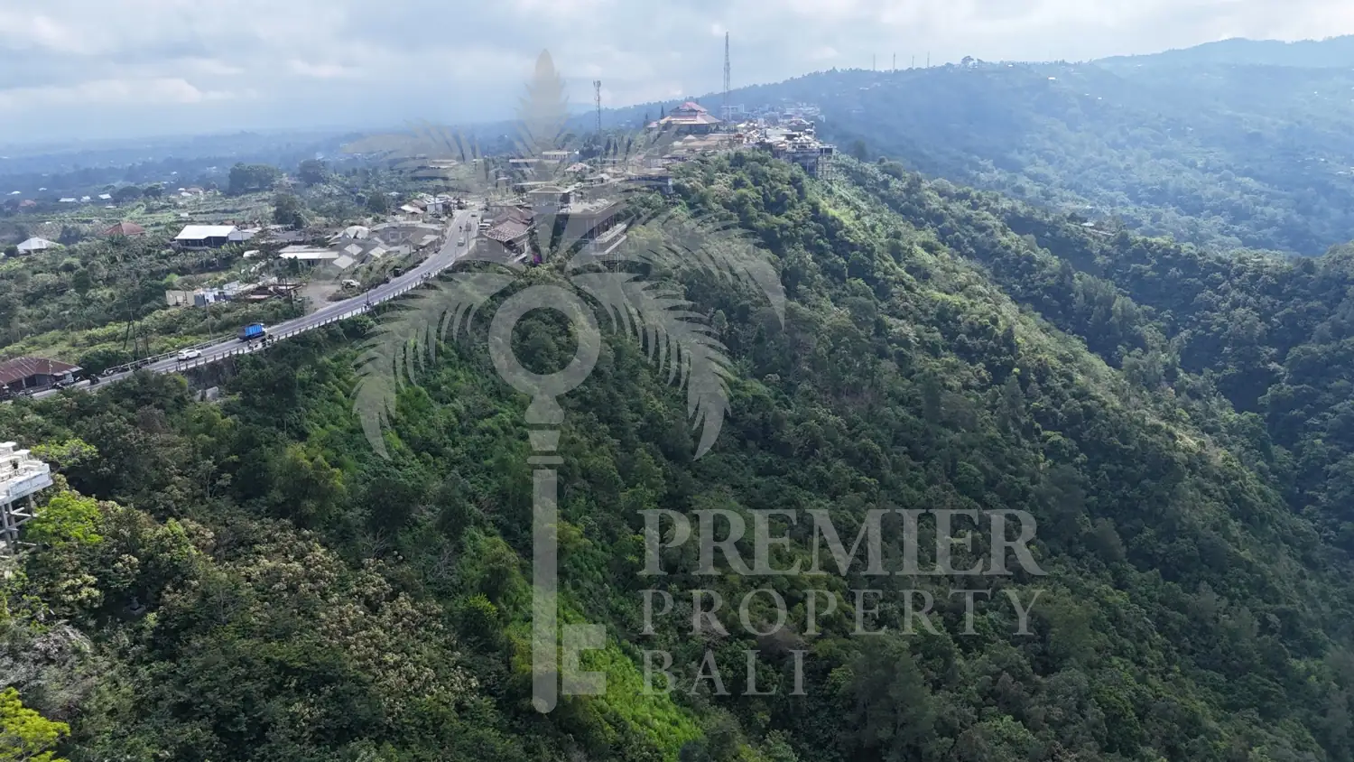KINTAMANI, 54 are on the Penelokan rim with an open view of Mount Batur and the lake, Kintamani, Bali — photo 13