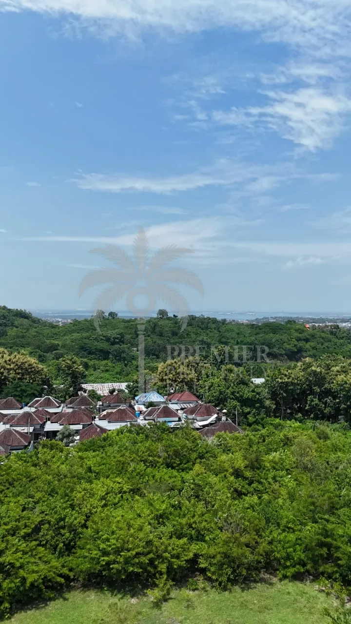 NUSA DUA ESTATE — 10,000 sqm freehold, zoned for hotels and commercial development — Nusa Dua, Bali (photo 1)