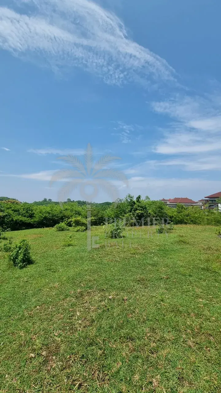 NUSA DUA ESTATE — 10,000 sqm freehold, zoned for hotels and commercial development — Nusa Dua, Bali (photo 2)