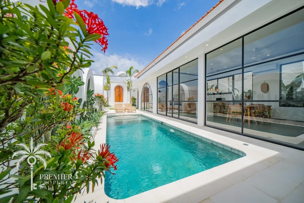 VILLA MALEA — newly opened modern 3BR, ideal for couples, families and digital nomads — Canggu, Bali (photo 1)