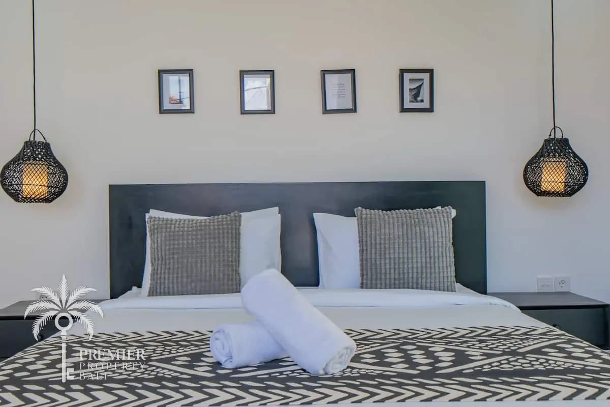BERAWA HAVEN — modern 3BR with private pool, perfect blend of comfort and luxury — Berawa, Bali (photo 3)