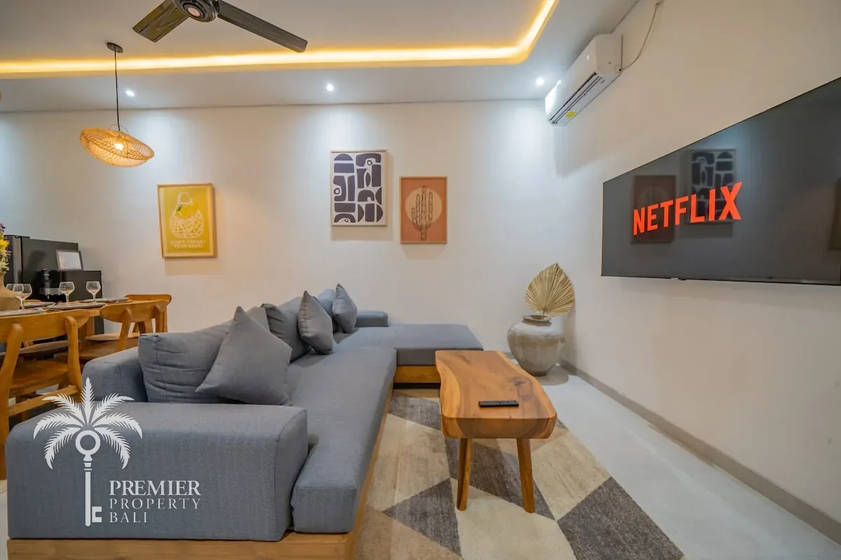 BERAWA NEST — contemporary 3BR twin villa with private pool and lush garden — Berawa, Bali (photo 4)