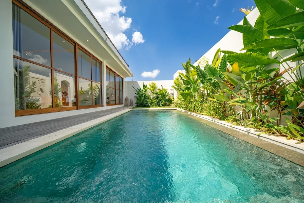 PERERENAN MODERN — brand-new 3BR with private pool amid lush greenery — Pererenan, Bali (photo 6)