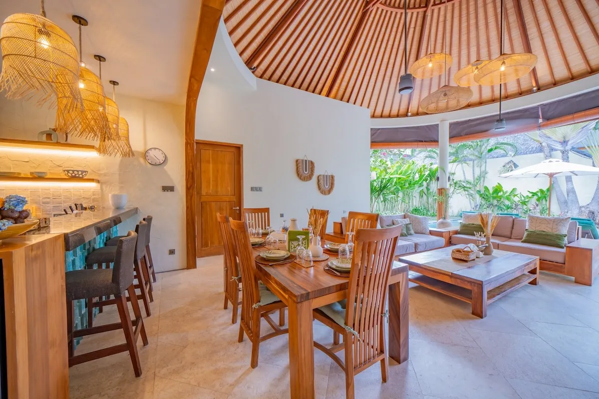 SEMINYAK OASIS — 2BR villa with large private pool and tropical garden — Seminyak, Bali (photo 2)