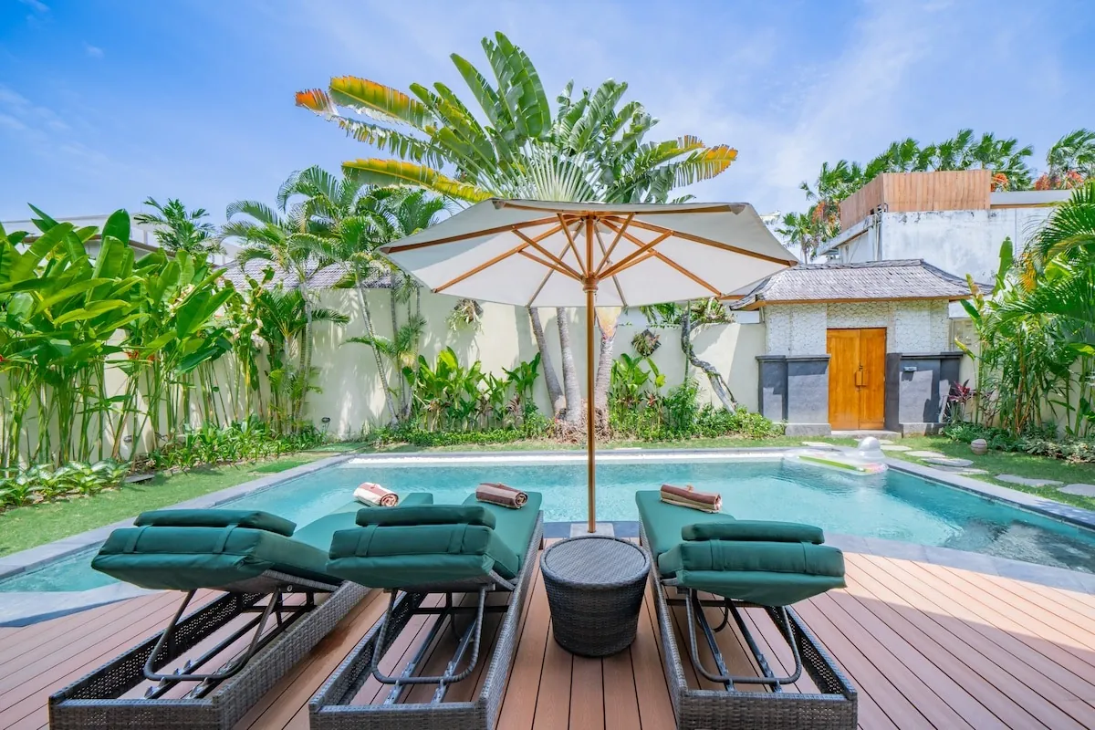 SEMINYAK OASIS — 2BR villa with large private pool and tropical garden — Seminyak, Bali (photo 5)