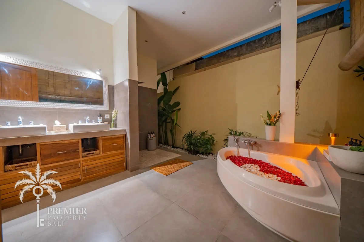 VILLA LEA, Seminyak, Bali — photo 11