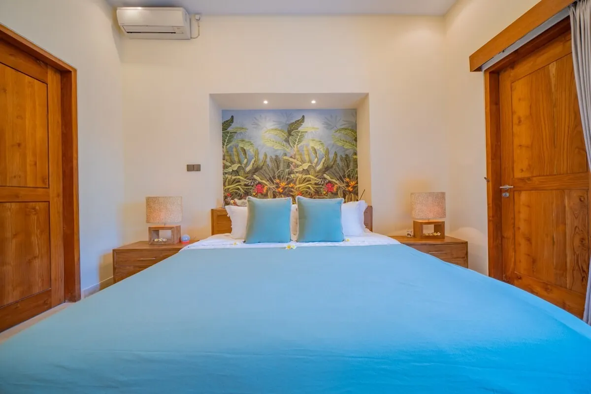 SEMINYAK GARDEN — 2BR Balinese-style villa with private pool and relaxing gazebo — Seminyak, Bali (photo 6)