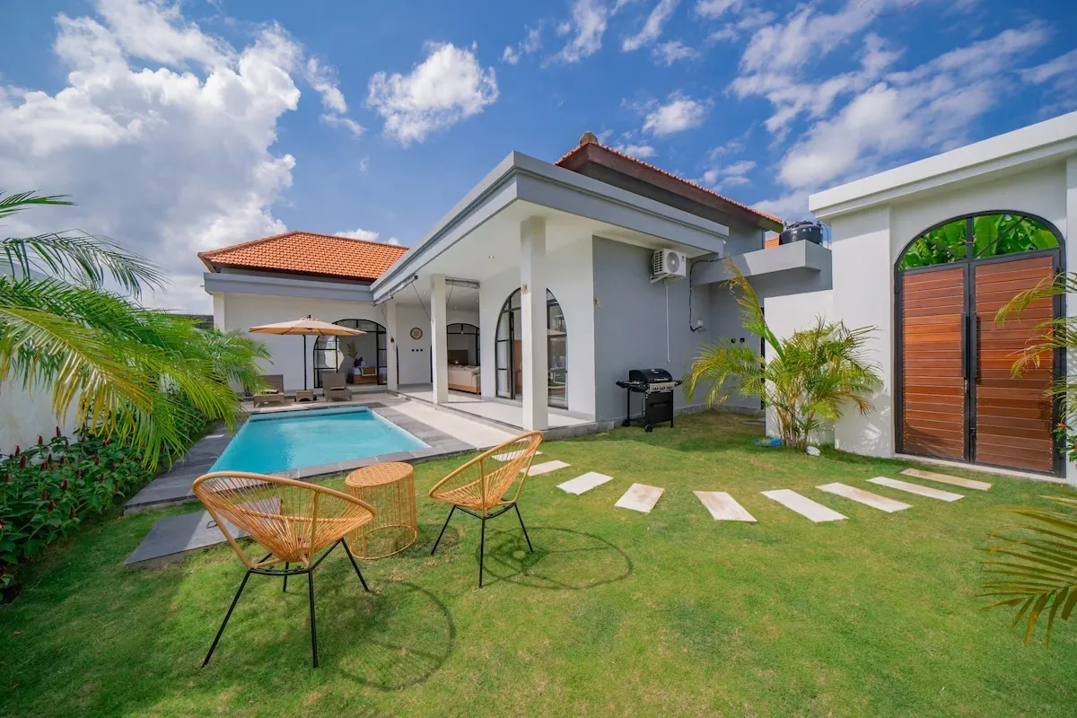 CANGGU RETREAT — newly opened modern 3BR retreat, ideal for couples and digital nomads — Canggu, Bali (photo 2)