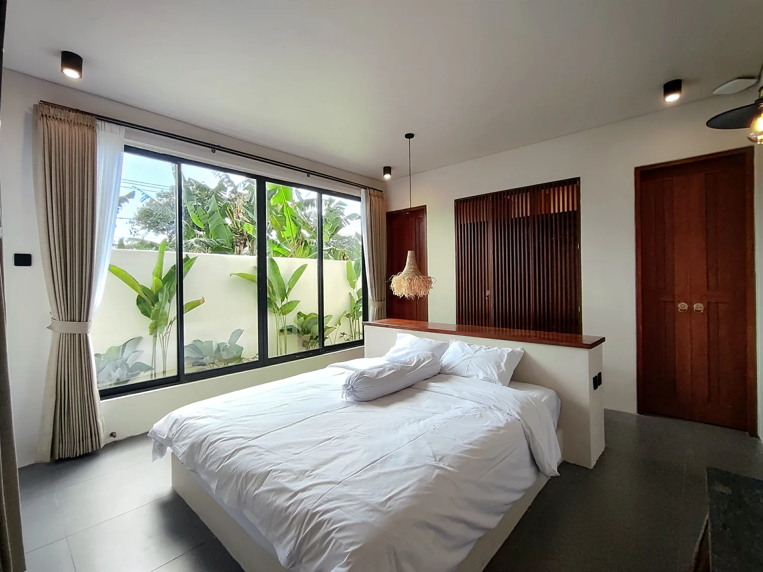 MEGAN STUDIO APARTMENT, Pererenan, Bali — photo 4