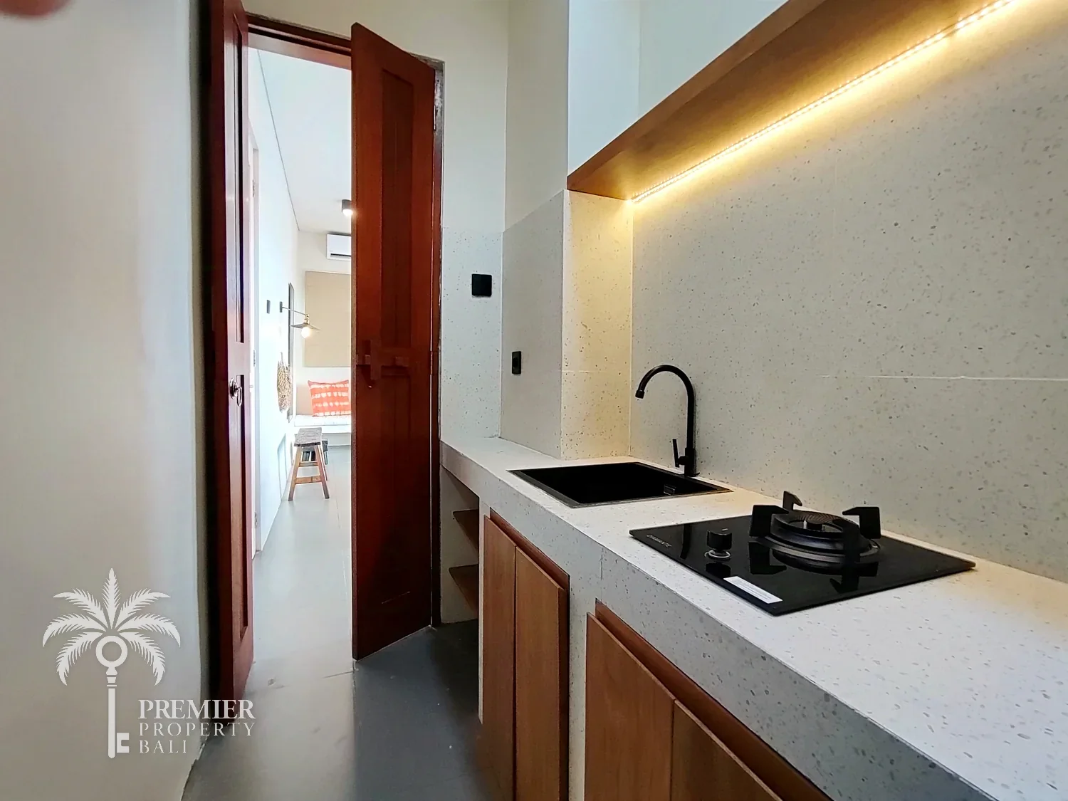 MEGAN STUDIO APARTMENT, Pererenan, Bali — photo 9