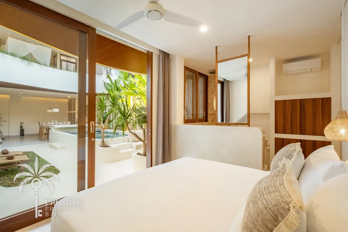 VILLA MIDAS, Pecatu, Bali — photo 18