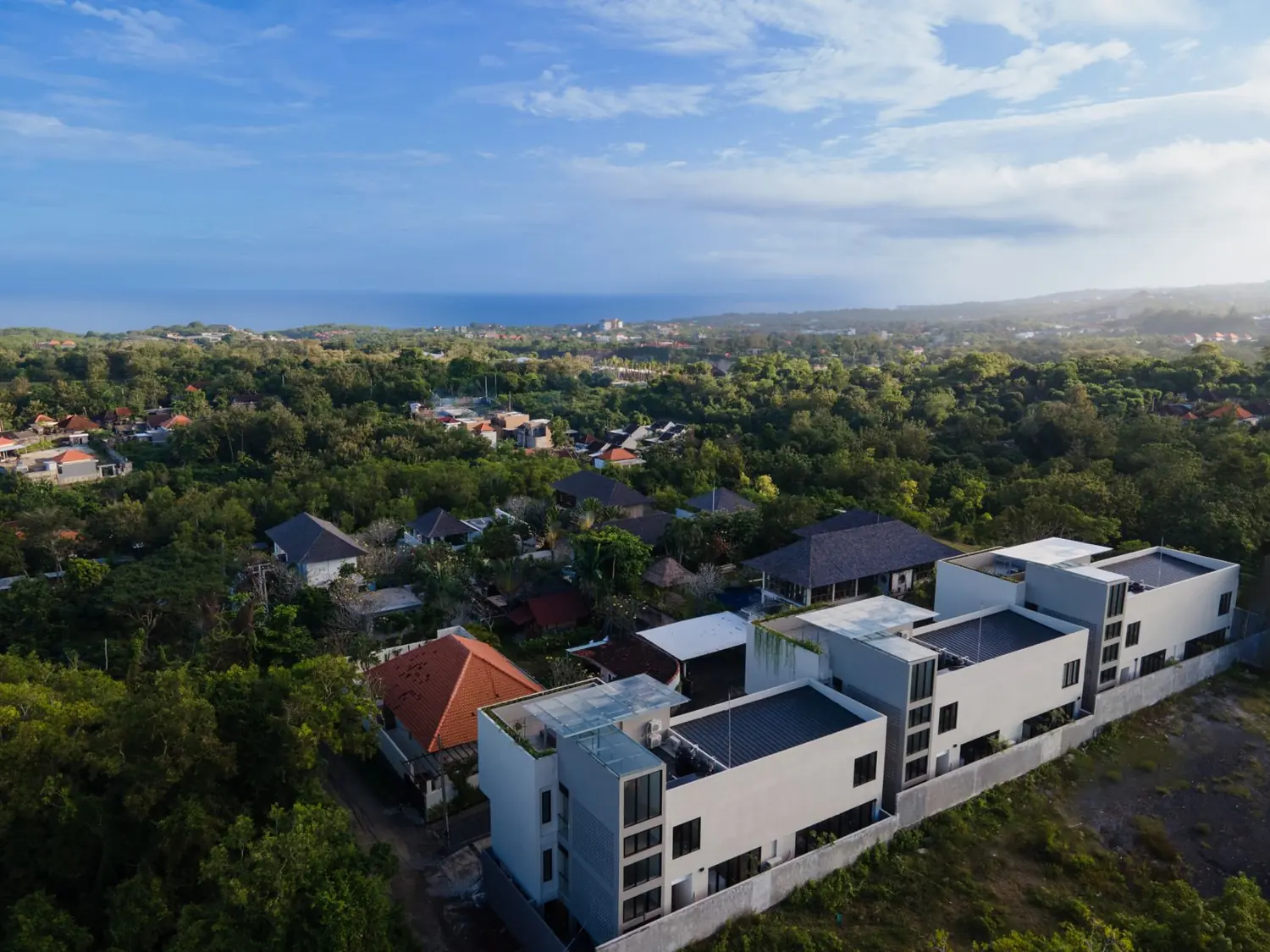 ALUNA • Ocean-view 4-bedroom villa in Ungasan — Ungasan, Bali (photo 6)