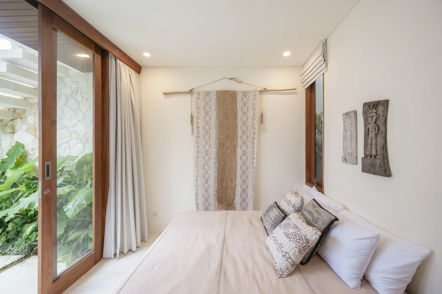 VILLA BAYUH, 2BR with private pool and roof terrace in north Pererenan, Pererenan, Bali — photo 16
