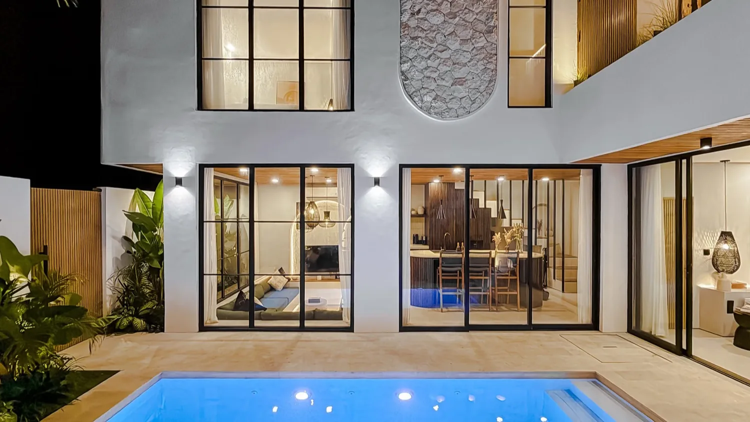 CALA ULUWATU — 3BR villa for sale in Uluwatu, Bali