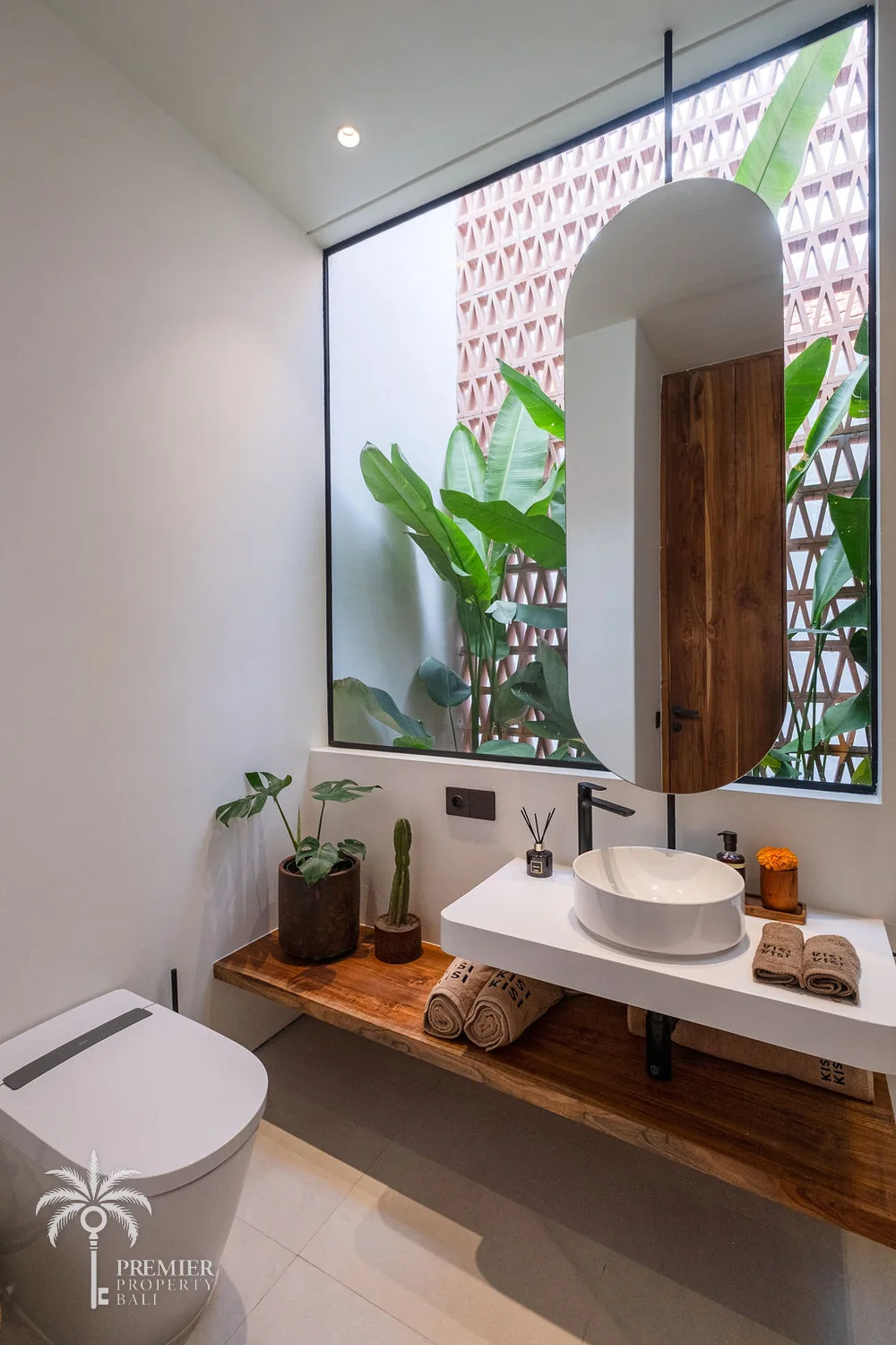 VILLA REUS, 2BR with private pool in north Pererenan, Pererenan, Bali — photo 22