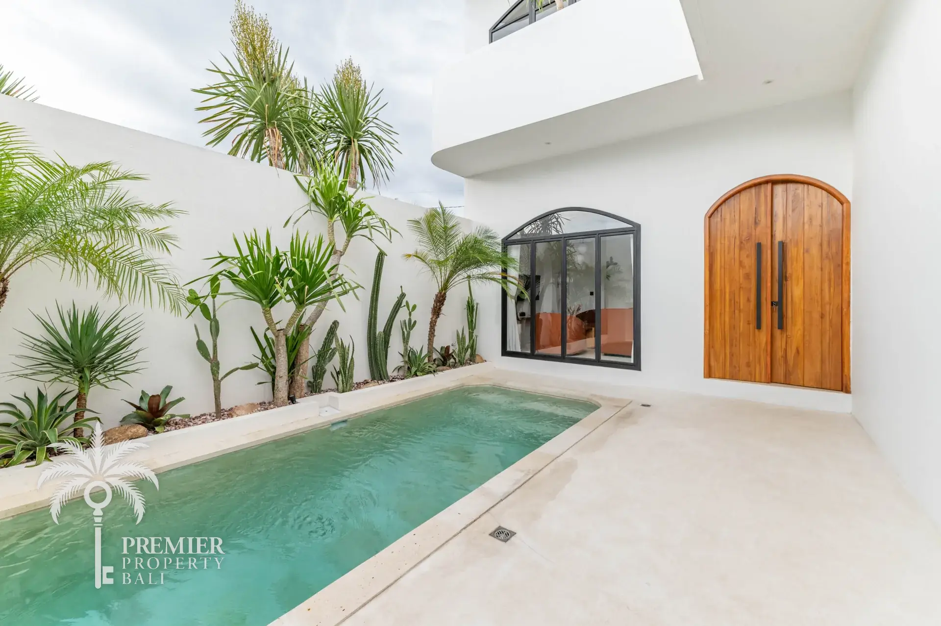SORAI — Mediterranean 2BR, move-in ready, 27-year lease with guaranteed extension — Pererenan, Bali