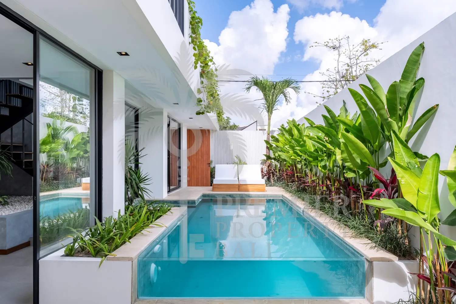 AVE FENIX VILLAS, 2 completed pool villas in Balangan — 2BR villa for sale in Balangan, Bali