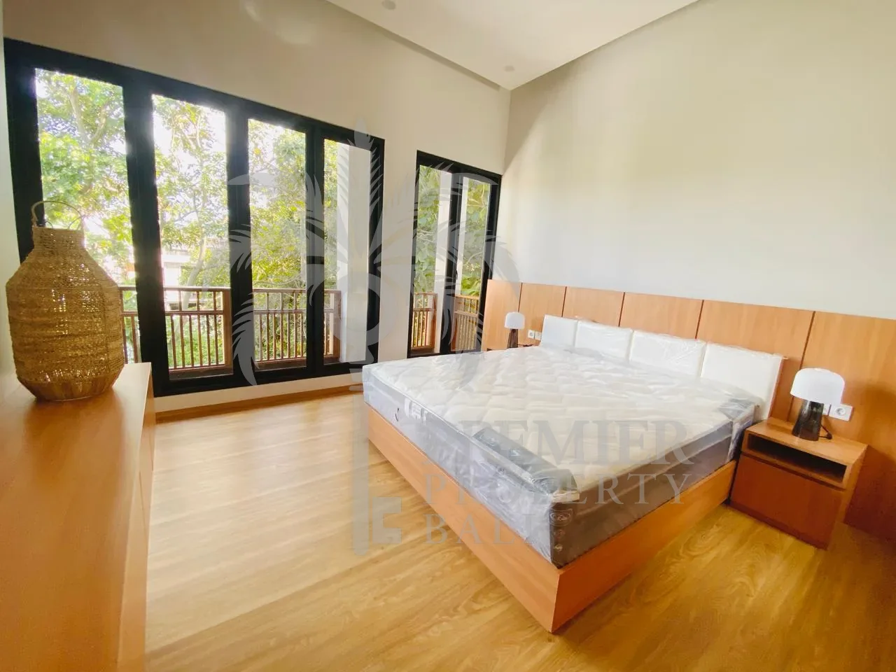 NOVA — brand-new modern tropical 3BR villa with private rooftop — Ungasan, Bali (photo 3)