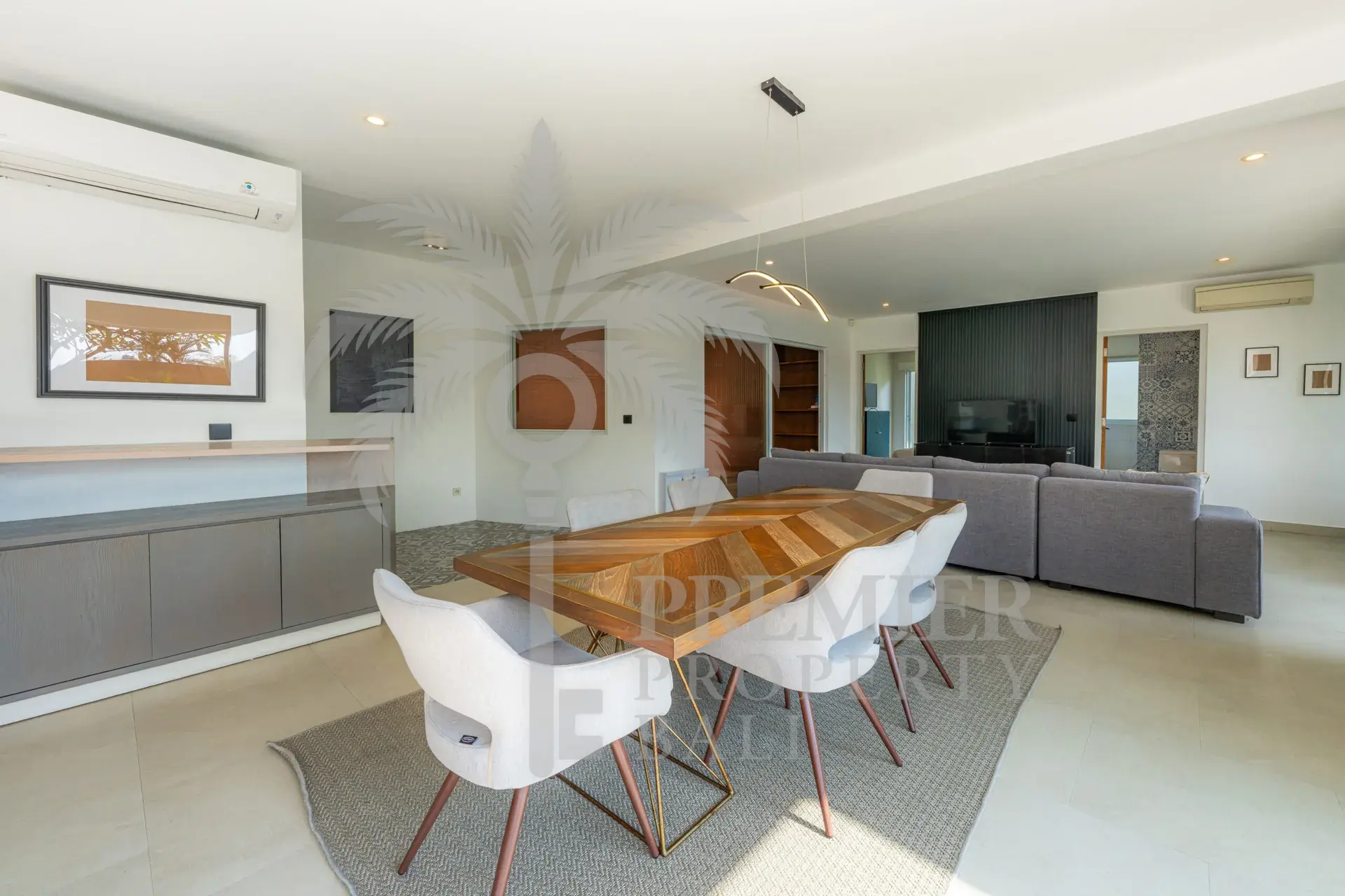 KIANA — 3BR family villa with 37-year guaranteed lease, fully furnished — Berawa, Bali (photo 2)
