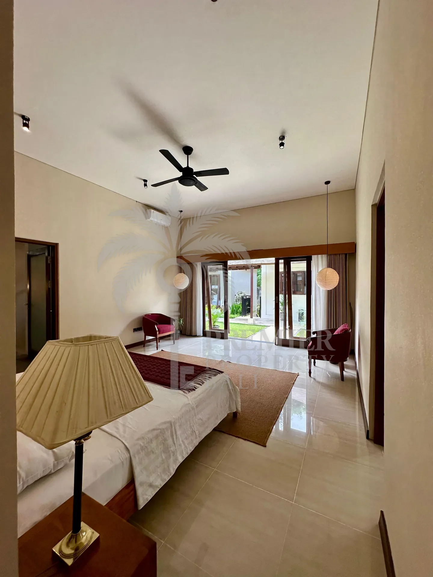 KATCHA — freehold corner estate, 5 bedrooms on a generous private plot — Jimbaran, Bali (photo 3)