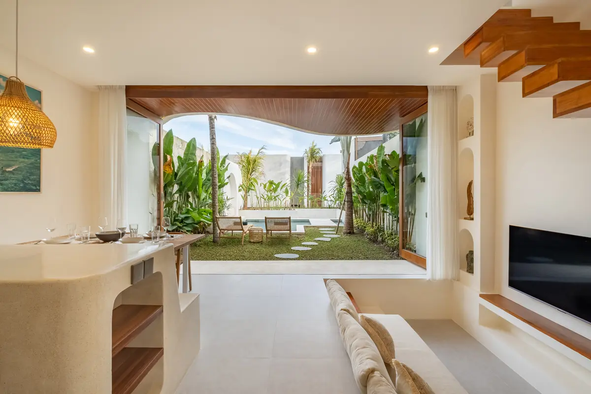 VILLA KAIMAYA — cliff villa with sunken lounge, plunge balcony and dedicated workspace — Pecatu, Bali (photo 5)