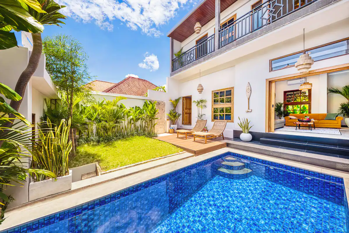 VILLA MAYA — 4BR villa for rent in Canggu, Bali