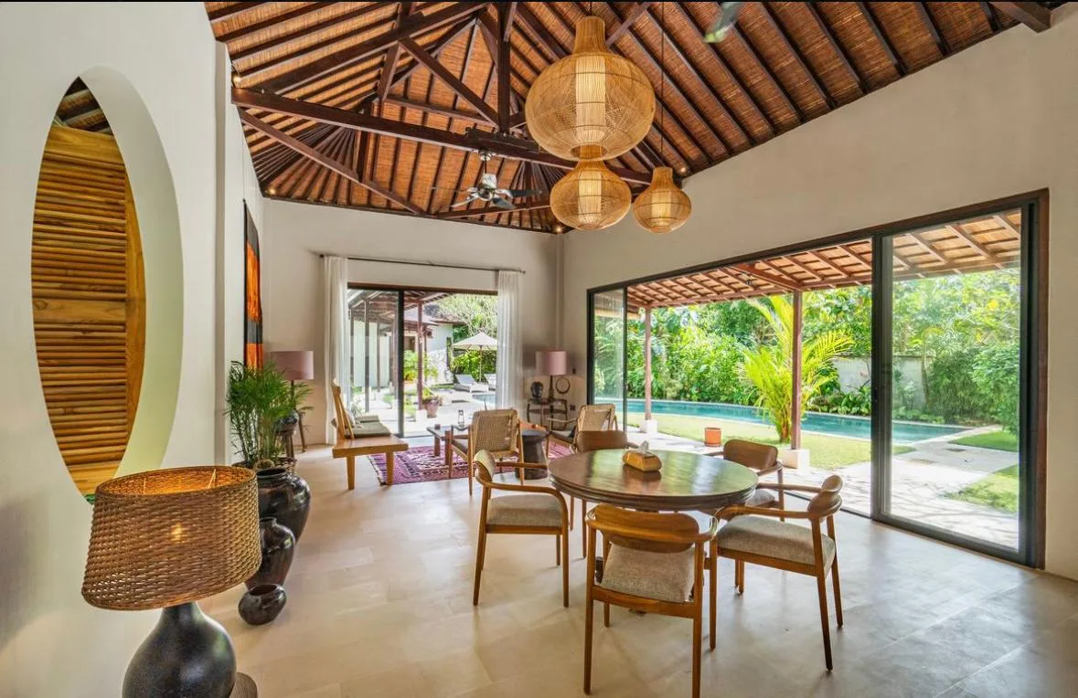 KATCHA — freehold corner estate, 5 bedrooms on a generous private plot — Jimbaran, Bali (photo 4)